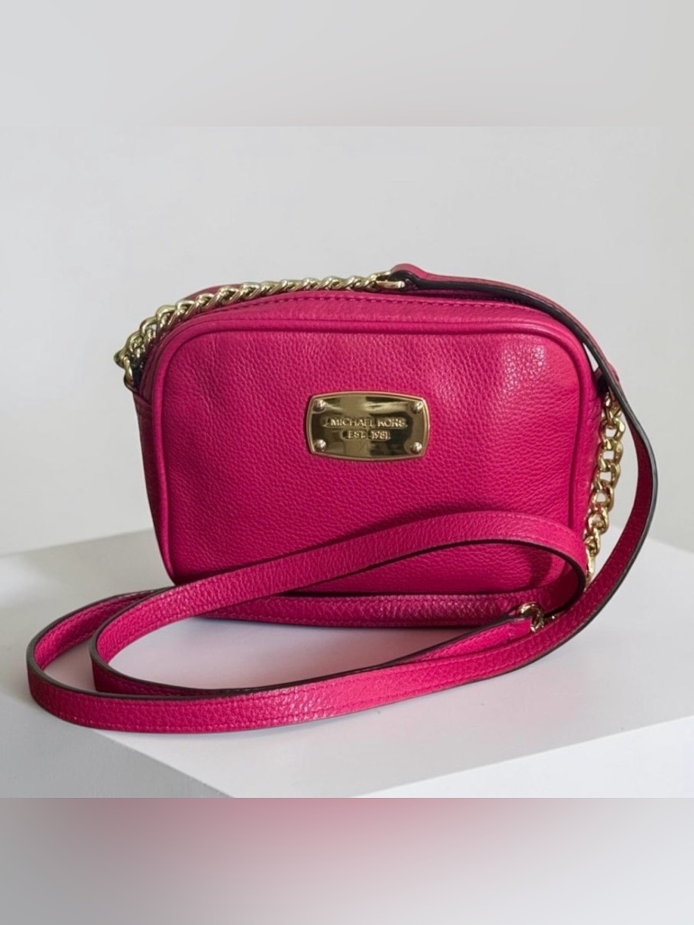 GORGEOUS Michael Kors Leather Pink Gold Crossbody Bag